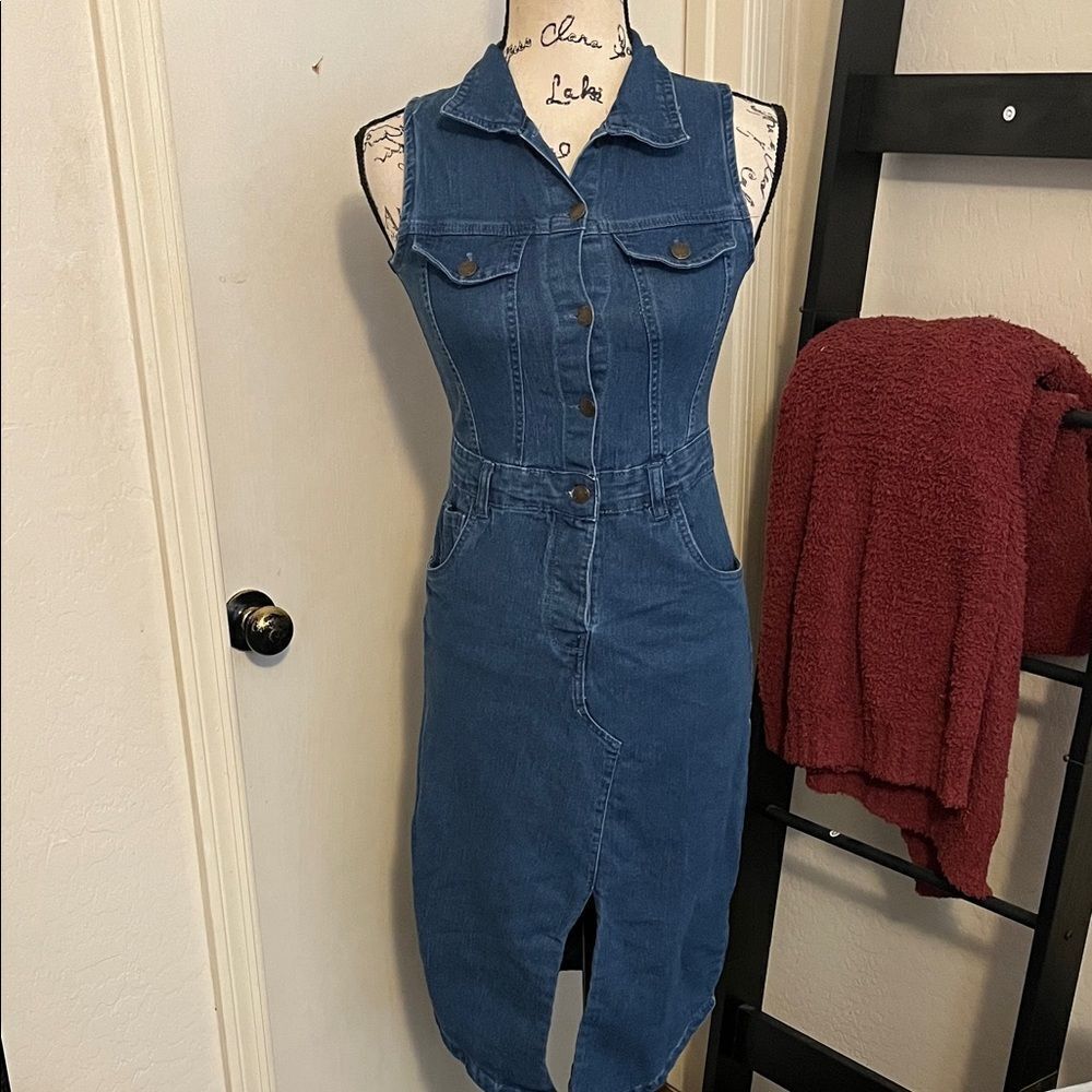 Bebe Sleeveless Blue Button Distressed Pockets Denim Midi Dress Boho Western - Picture 4 of 15